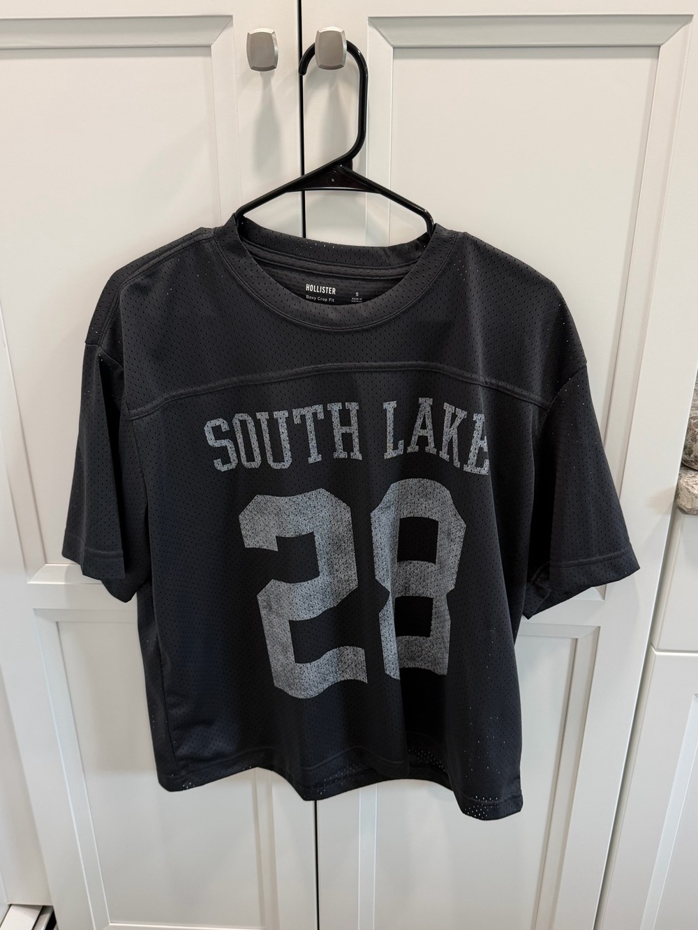 Hollister Black 'South Lake 28' Mesh Tee